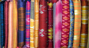 Pure Thai silk fabric with mudee pattern